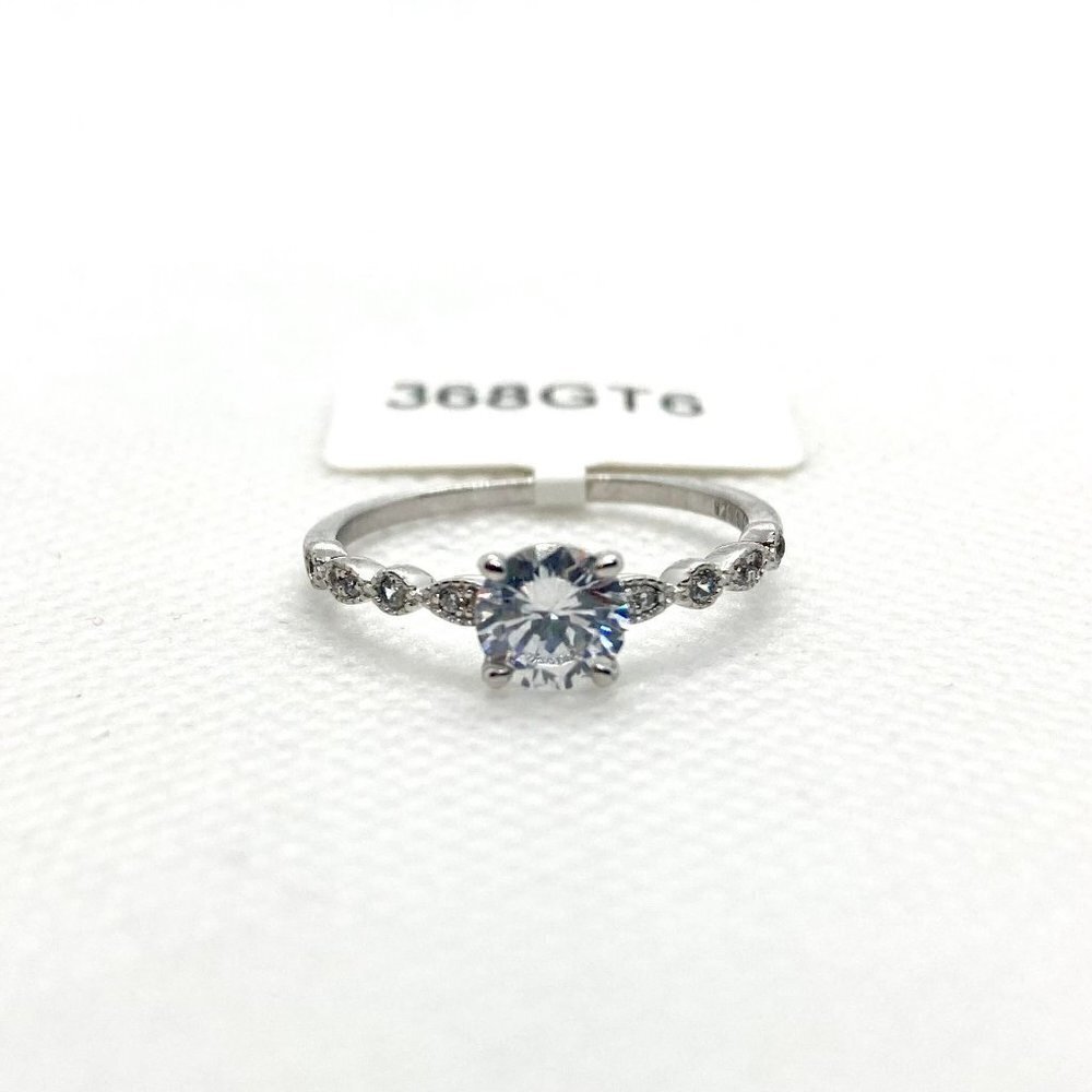 Sterling Silver 925 Round Cut Ring Size 8 - Picture 4 of 12